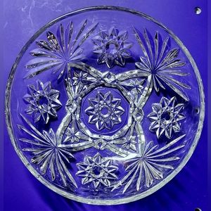 Anchor Hocking Clear Prescut Bowl  7 1/4 Inch Round